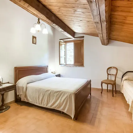 In With Pool Città di Castello